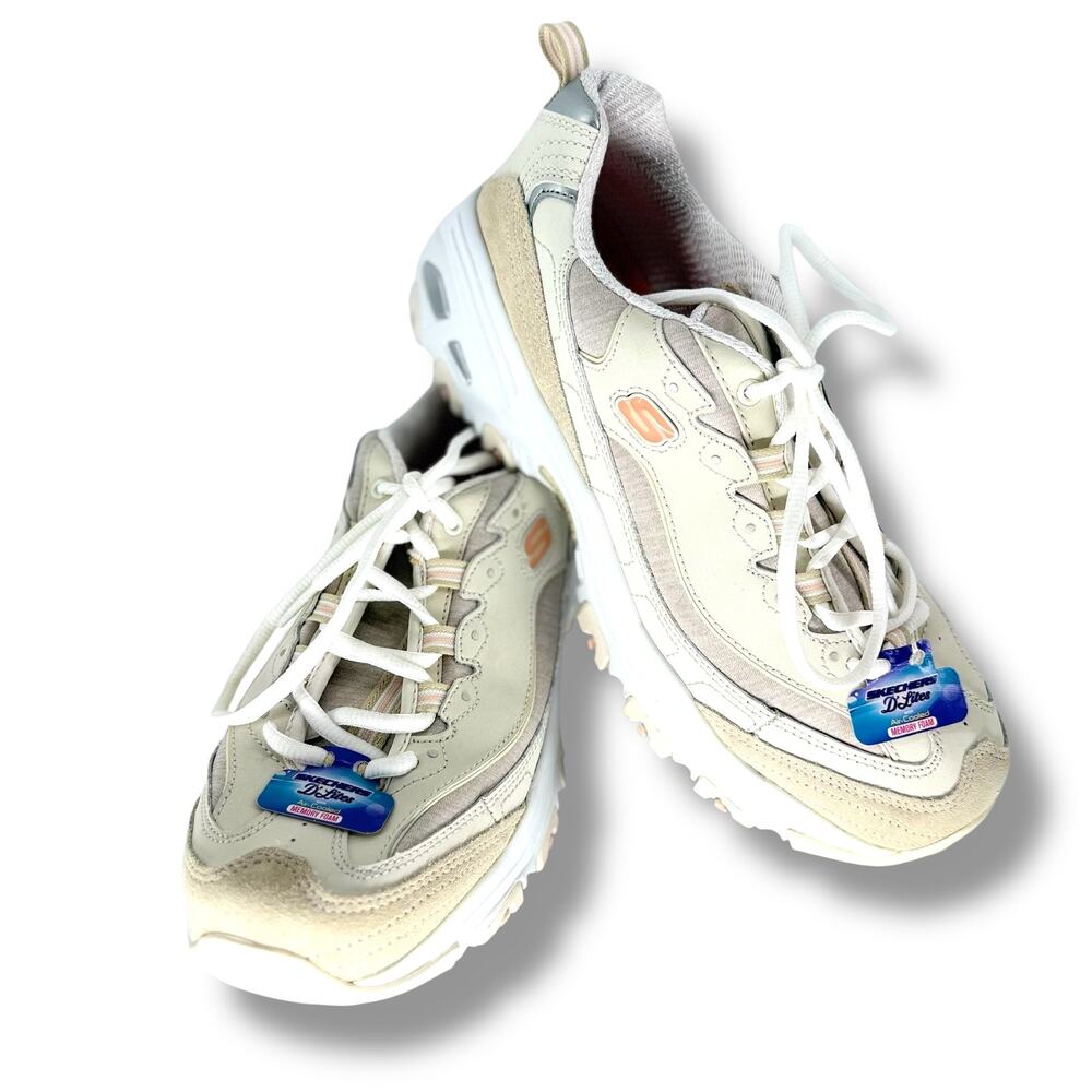 Skechers D'Lites Womens Size 10 White Sneakers Air Cooled Memory Foam New